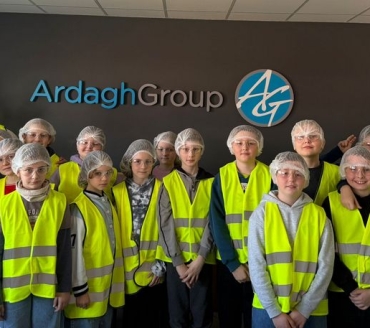 Z WIZYTĄ W HUCIE SZKŁA